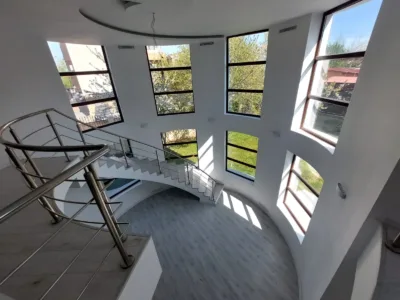 Vilă multifuncțională. Ideală pentru locuire și/sau business