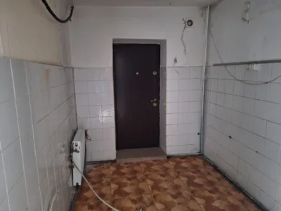 Casa cu spatiu comercial