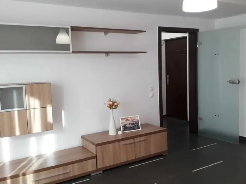 Apt 2 cam, centrala proprie