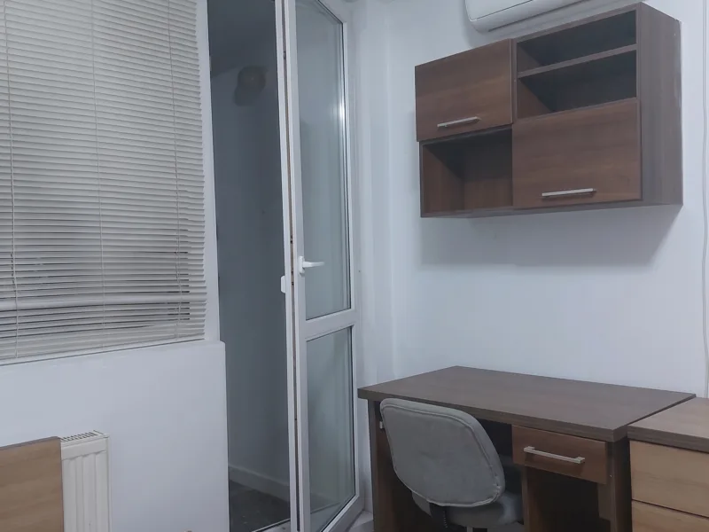 Apartament 3 camere decomandat