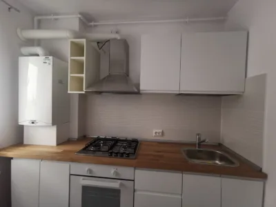 Garsonieră cu parcare inclusa